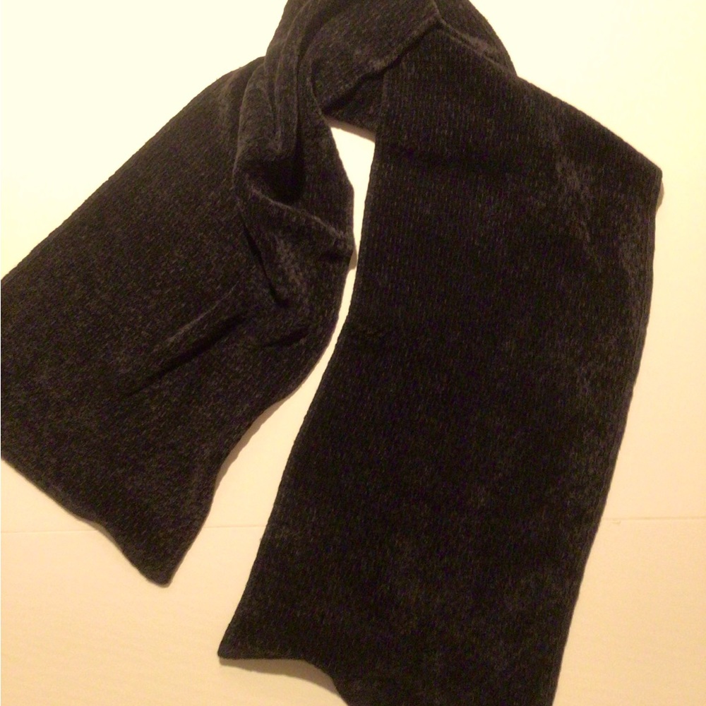 Vintage Eileen Fisher chenille scarf